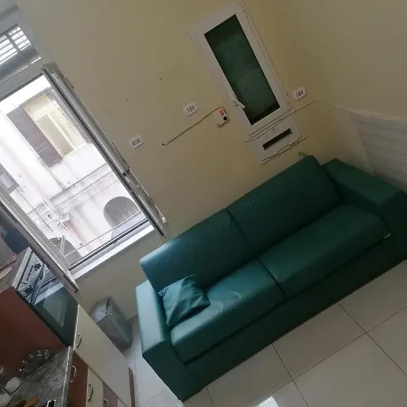 Check-in H24 Nocleg ze śniadaniem Neapol